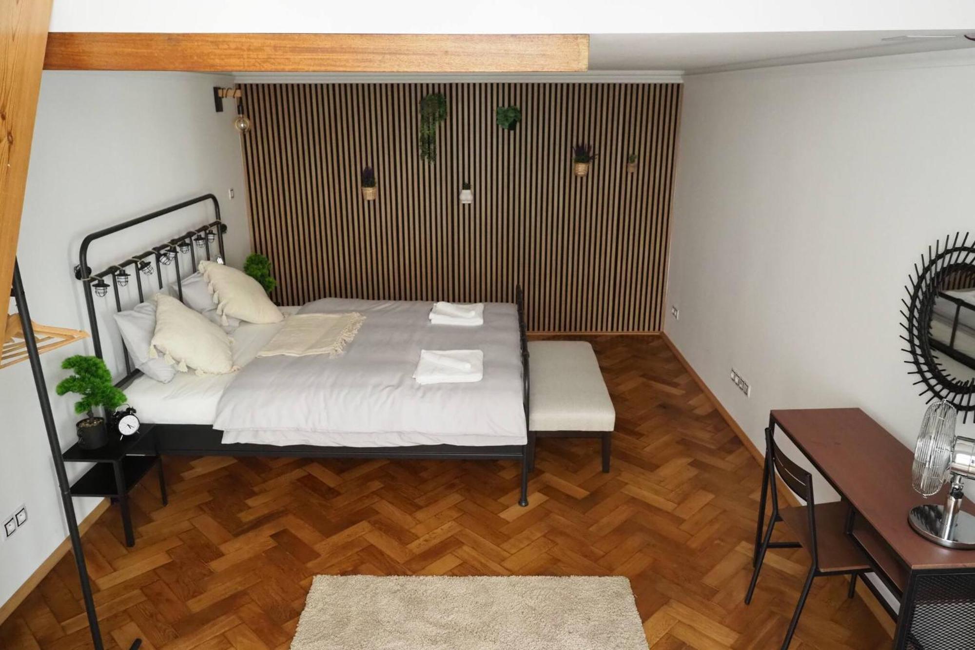 Luxury In Heart Of Apartment